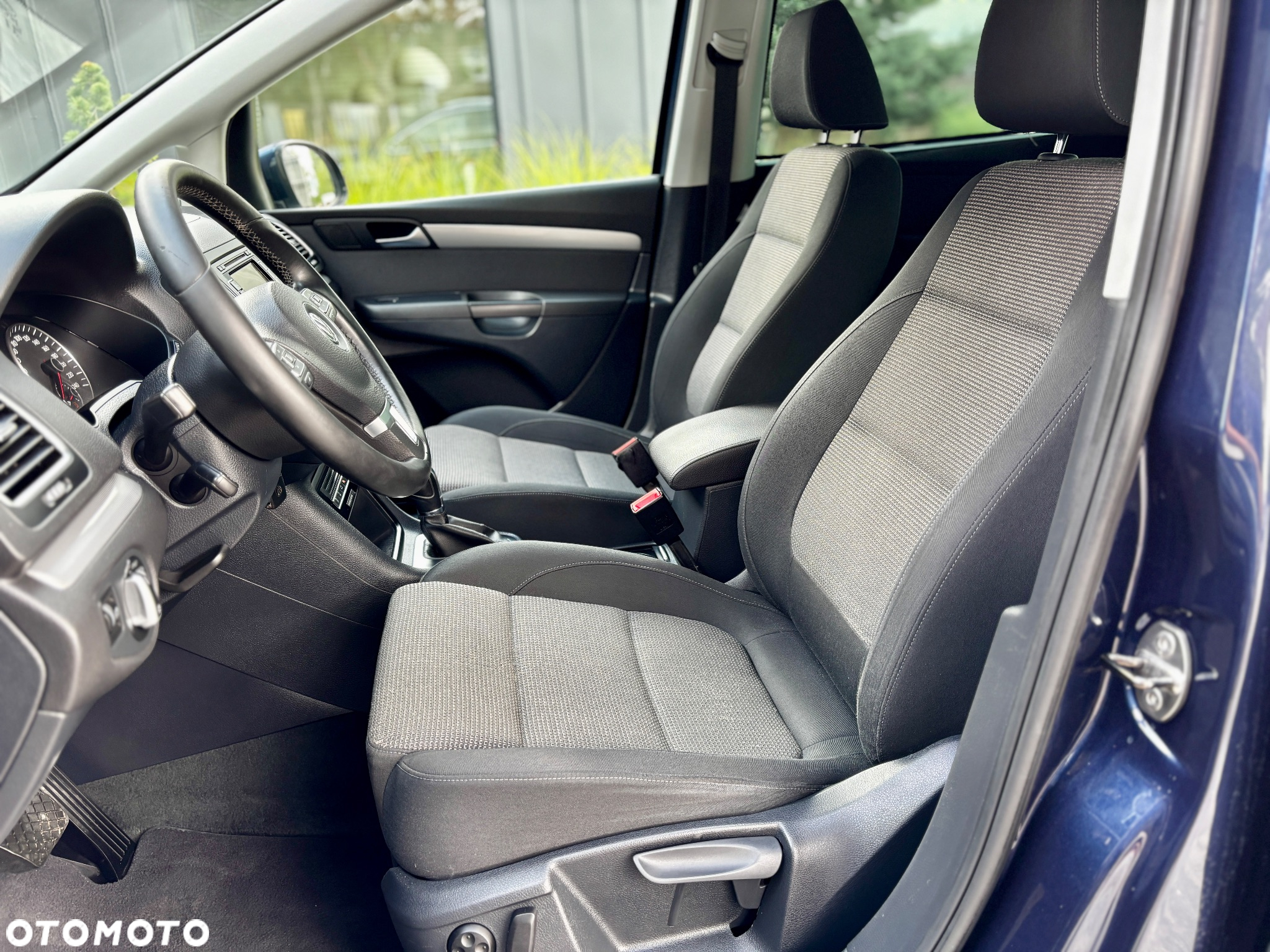 Volkswagen Sharan 2.0 TDI Highline DSG - 10