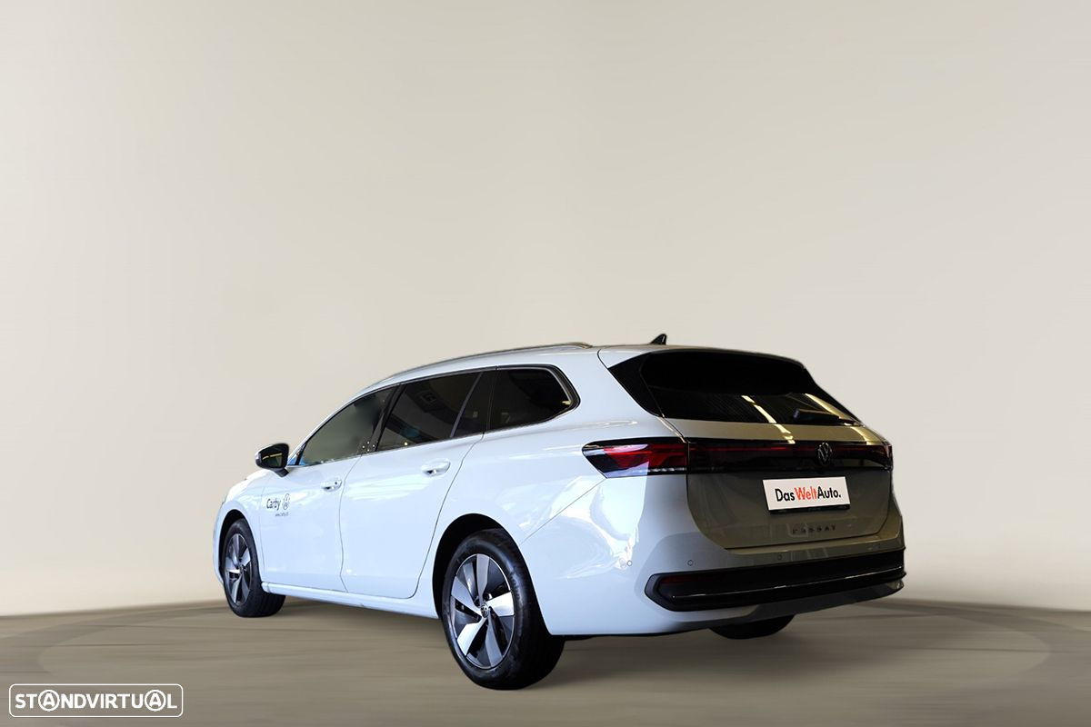 VW Passat Variant 2.0 TDi Business DSG - 3