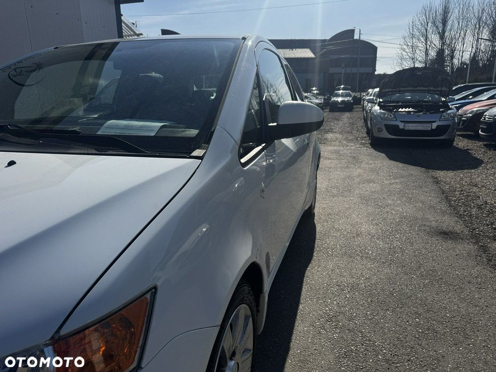 Mitsubishi Colt - 2