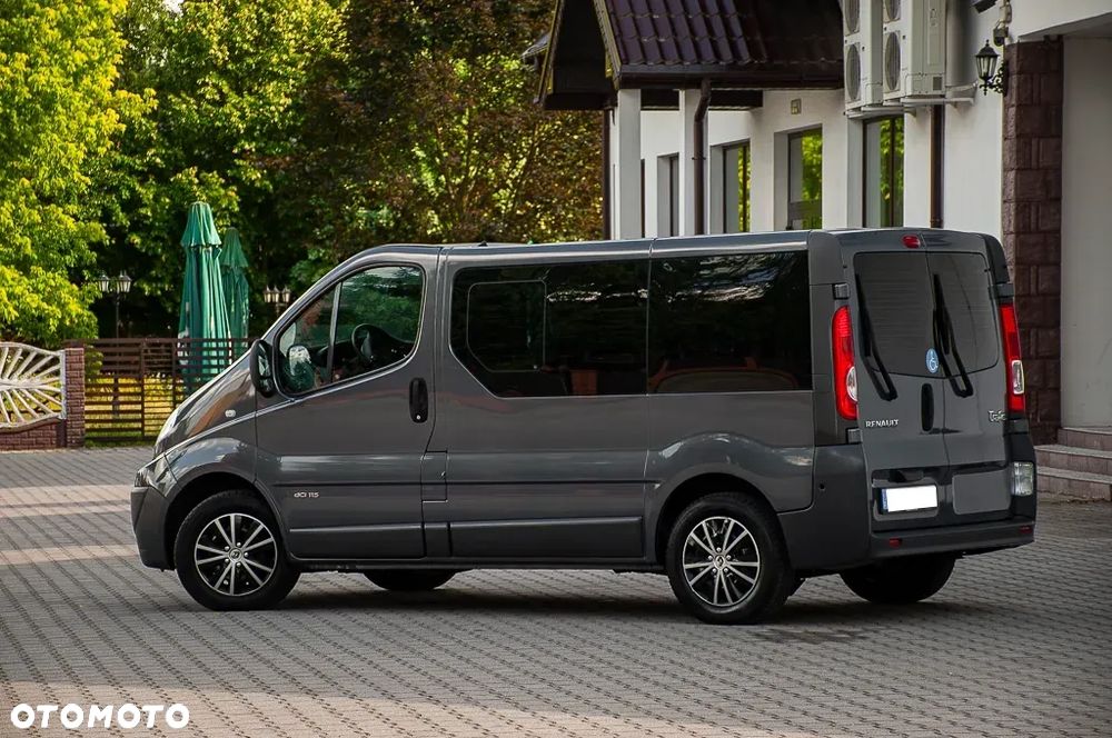 Renault Trafic - 13
