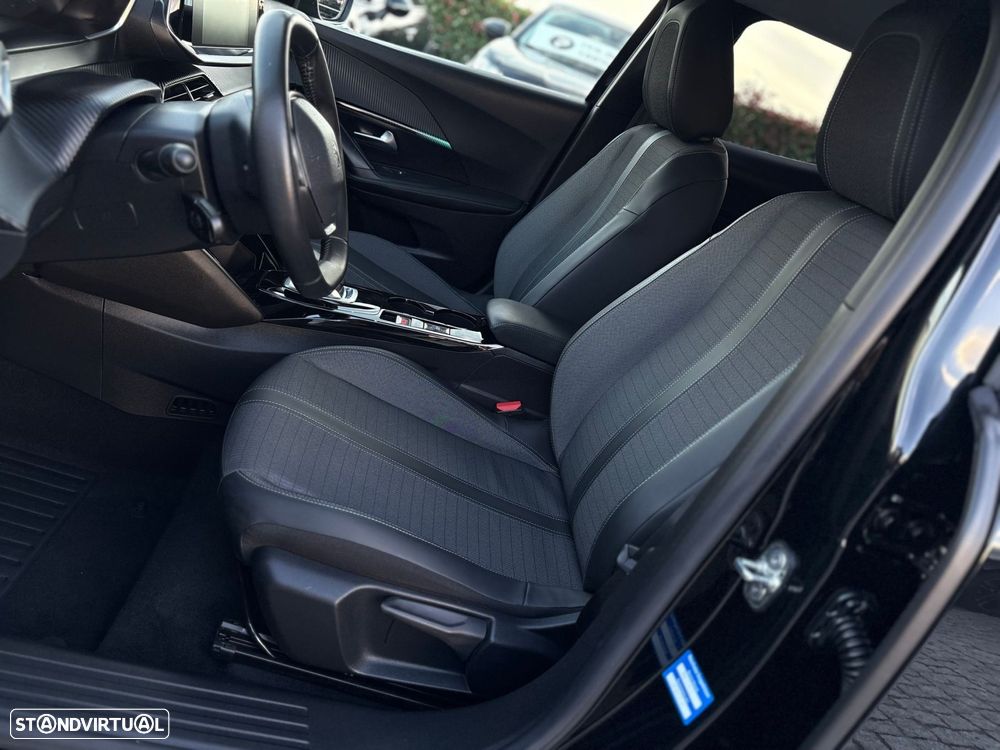 Peugeot e-2008 50 kWh Allure Pack - 24