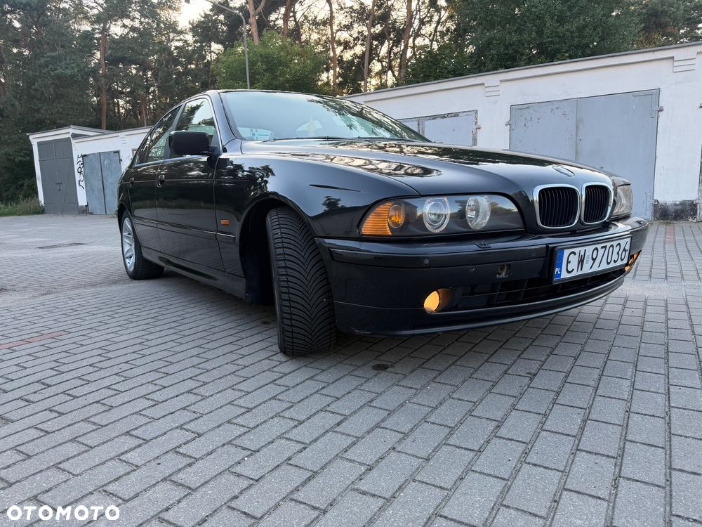 BMW Seria 5 - 12