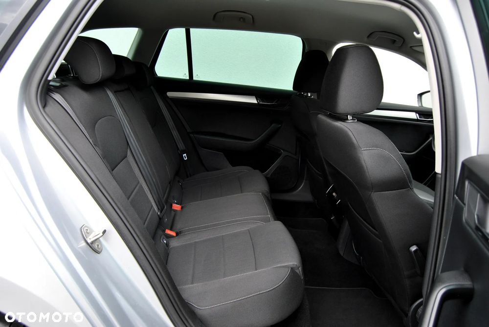 Skoda Superb 2.0 TDI 4x4 DSG Style - 24