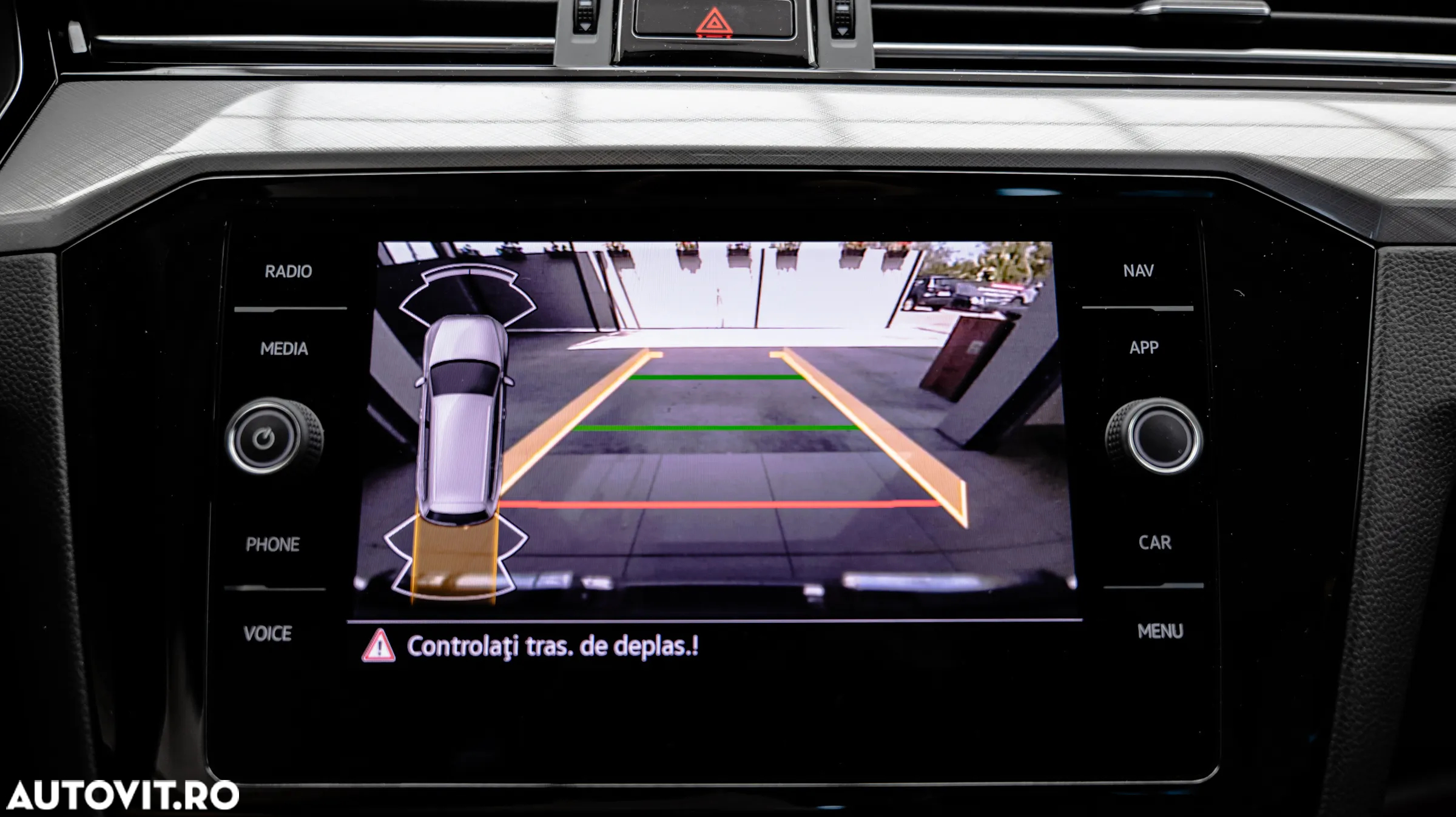 Volkswagen Passat Variant 2.0 TDI DSG (BlueMotion Technology) Comfortline - 31