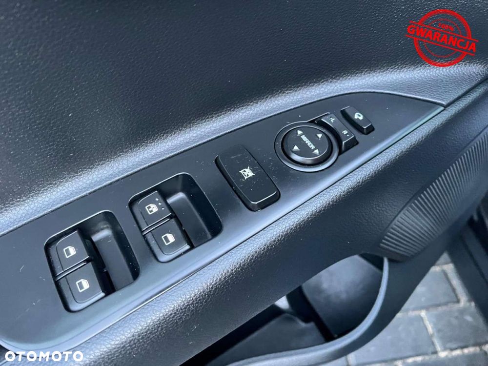 Kia Stonic - 39