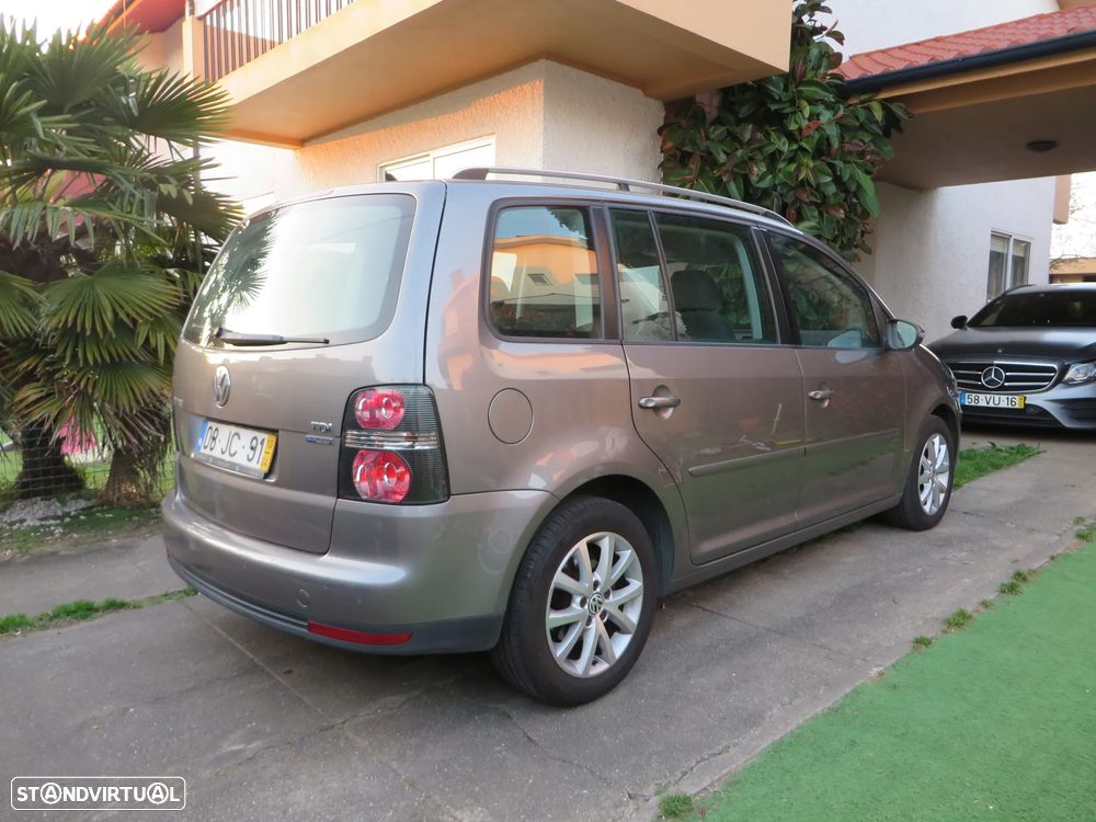 VW Touran 1.9 TDi Conceptl BlueM. 7L - 5