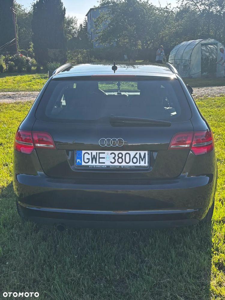 Audi A3 Sportback 2.0 TDI Ambition - 2
