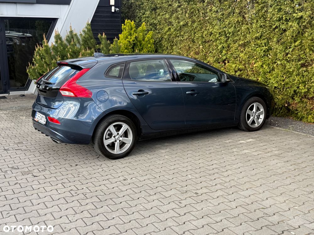 Volvo V40 - 14