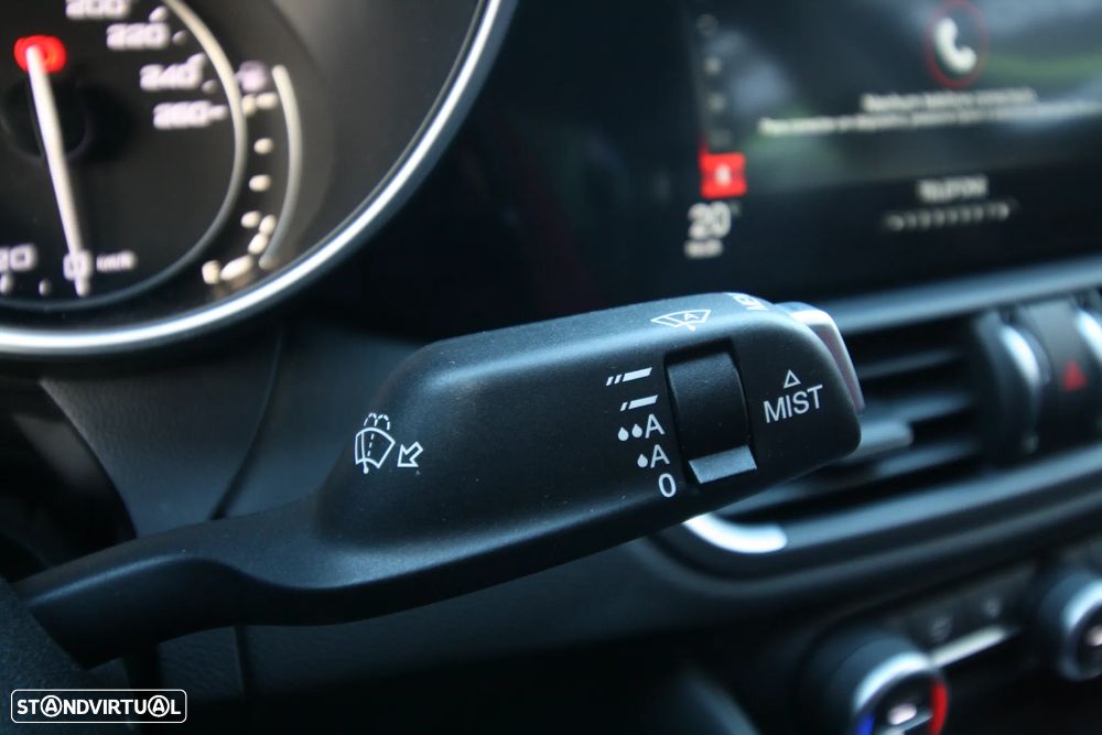 Alfa Romeo Giulia 2.2 D - 28