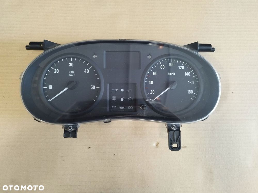 LICZNIK ZEGARY MASTER MOVANO INTERSTAR 2.5 DCI 8200408677-E - 1