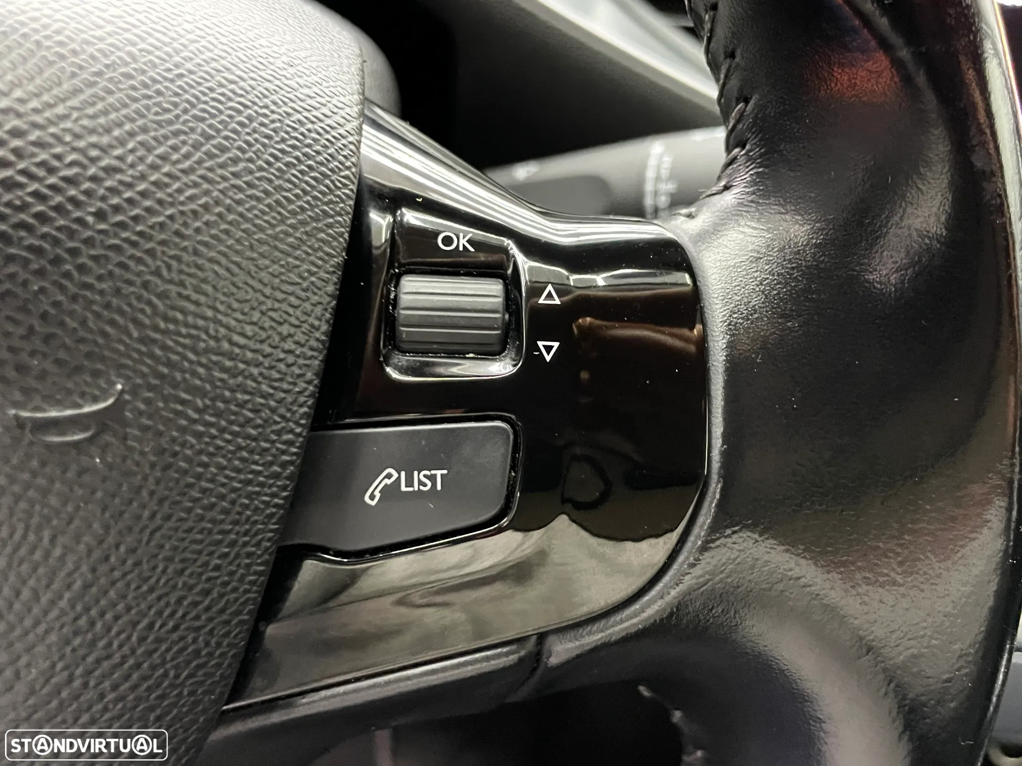 Peugeot 308 SW 1.5 BlueHDi Style - 23