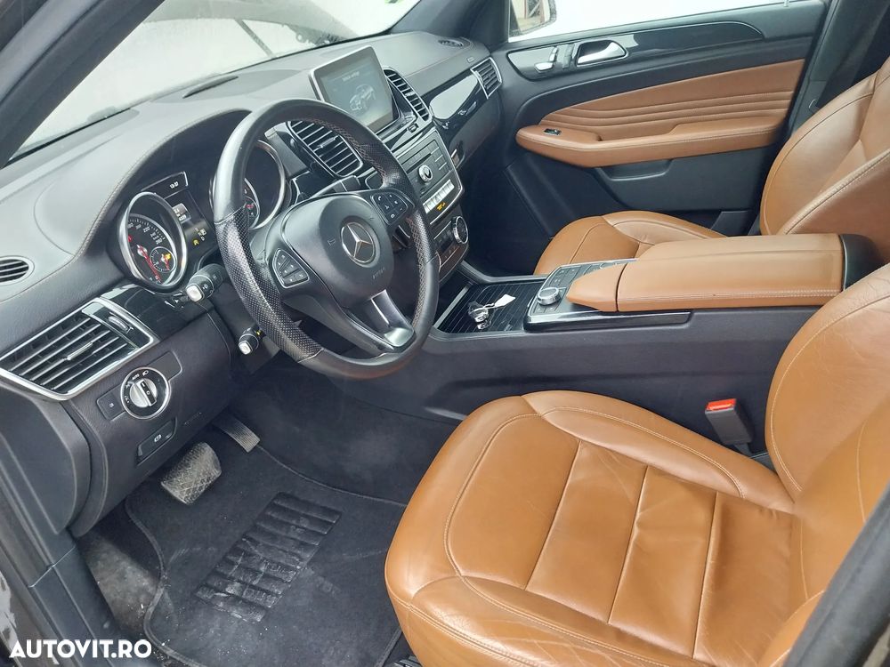 Mercedes-Benz GLE 350 d 4Matic 9G-TRONIC AMG Line - 10