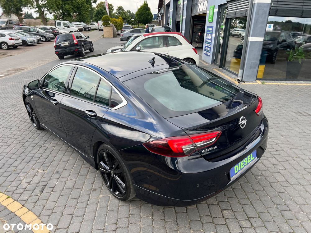 Opel Insignia 2.0 CDTI Innovation S&S - 12