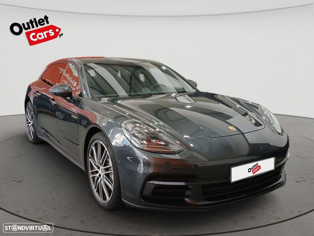 Porsche Panamera Sport Turismo 4 E-Hybrid - 11