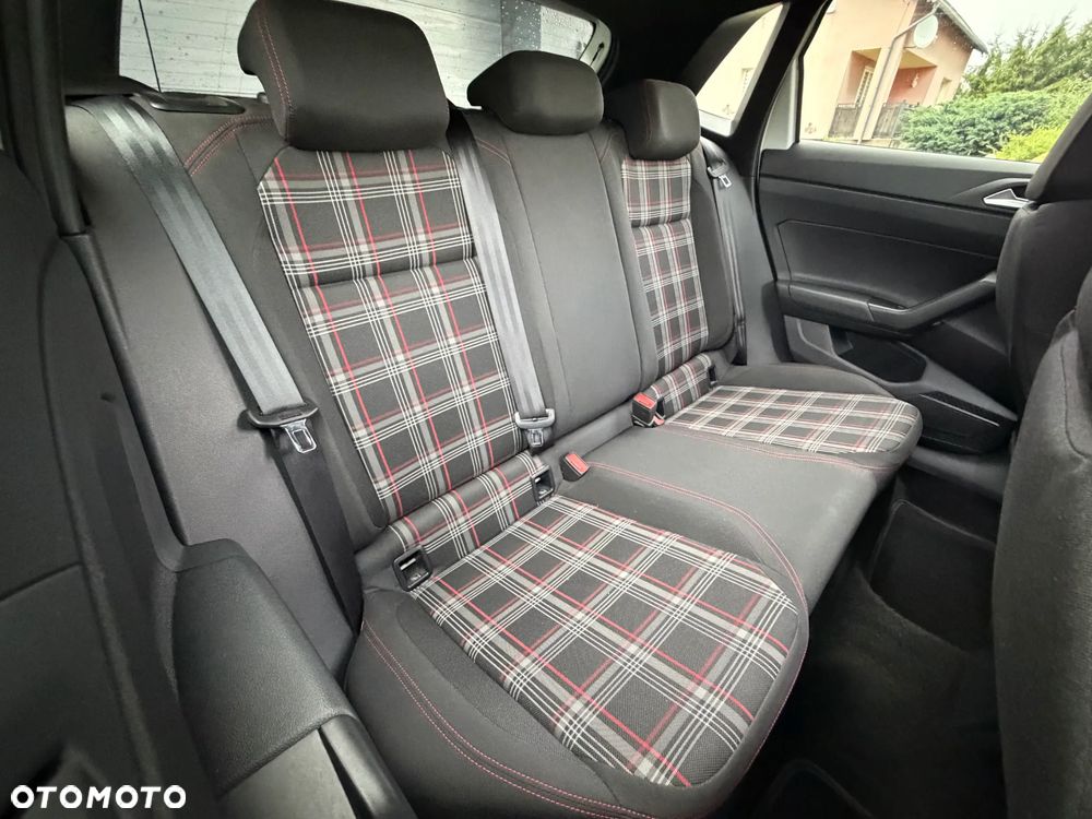Volkswagen Polo 2.0 TSI GTI DSG - 16