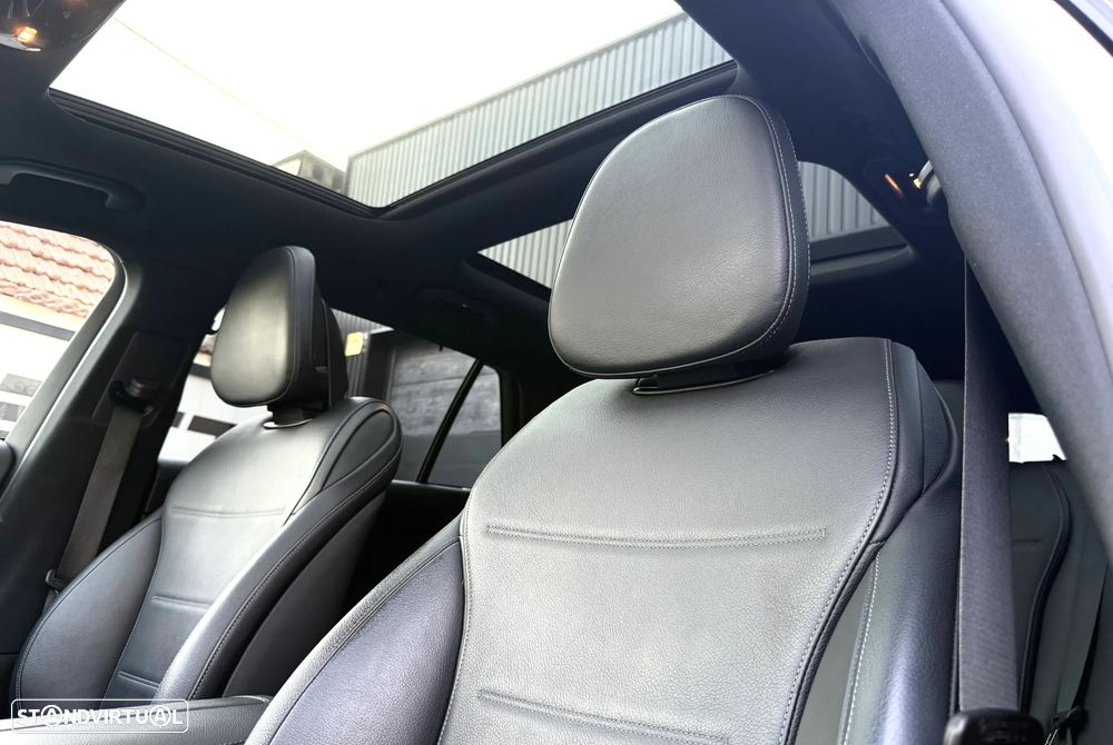 Mercedes-Benz C 300 e AMG Line - 30