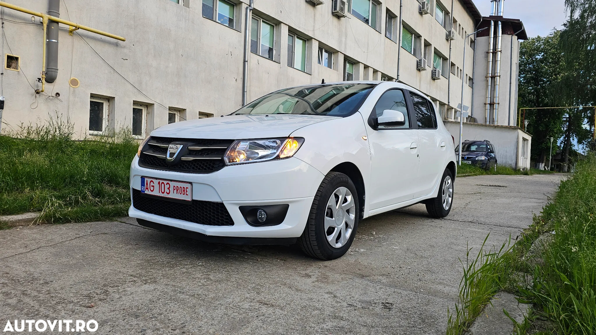 Dacia Sandero 1.2 16V 75 Ambiance - 17