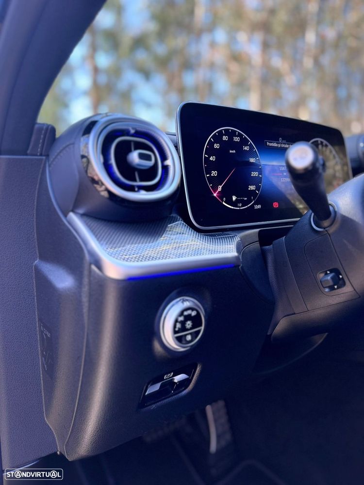 Mercedes-Benz C 300 e Avantgarde - 24