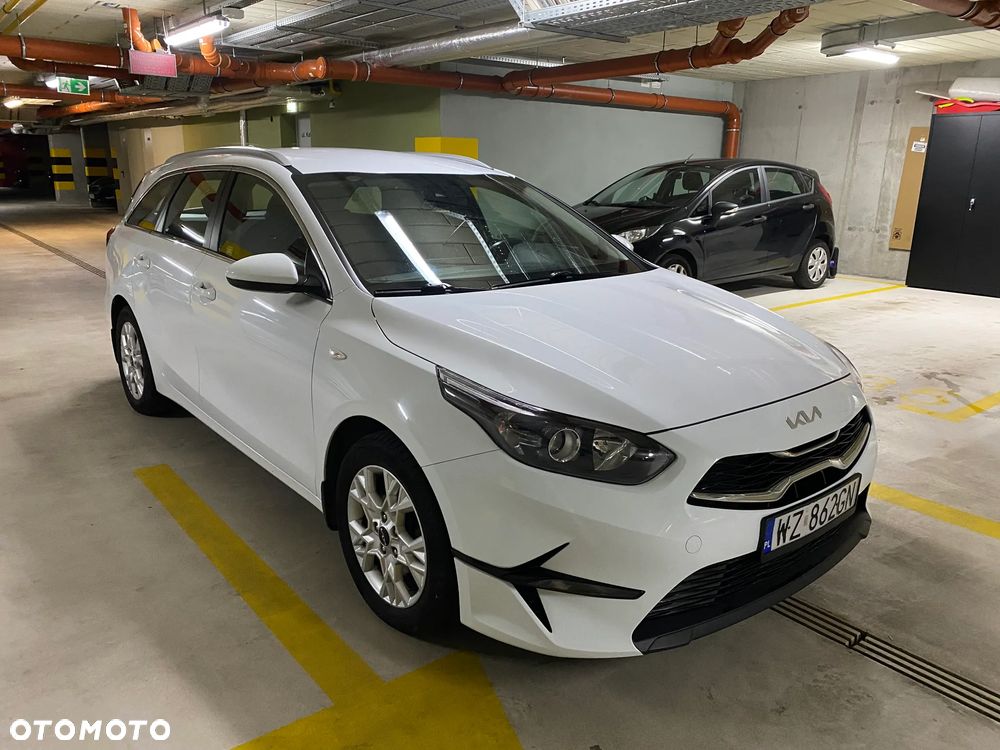 Kia Ceed 1.5 T-GDI M - 6