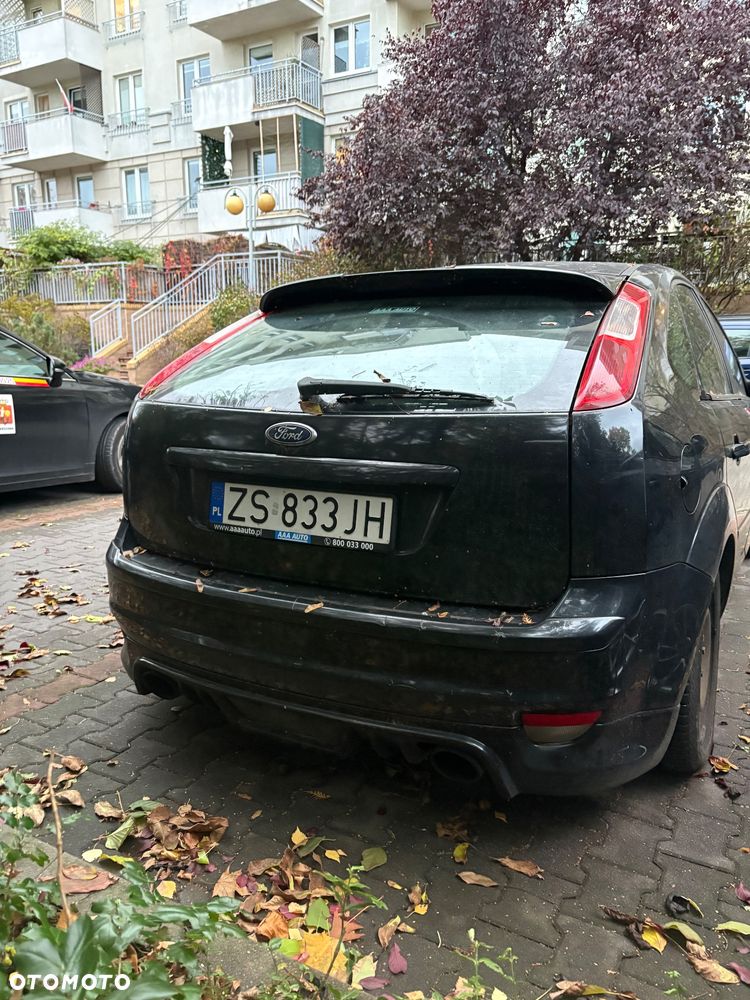 Ford Focus 2005 photo 2
