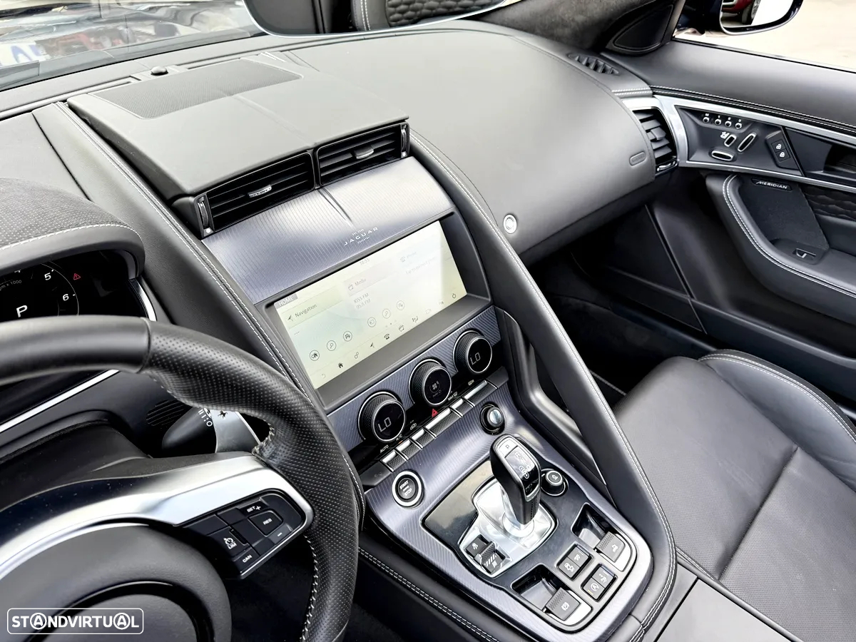 Jaguar F-Type 2.0 i4 R-Dynamic Black - 14