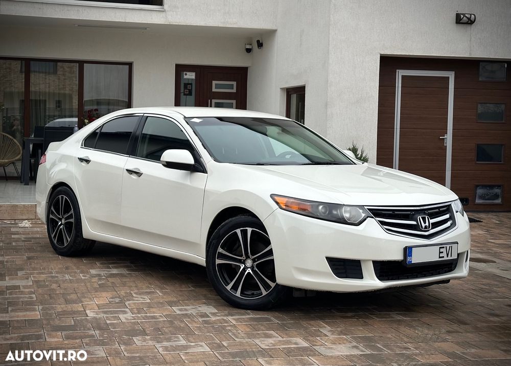 Honda Accord 2.0 Elegance - 1