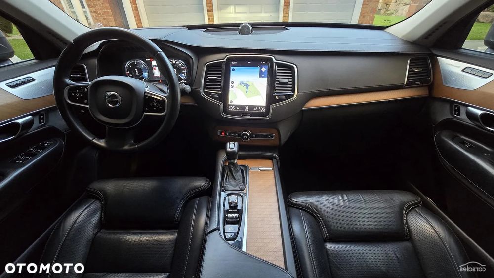 Volvo XC 90 - 4