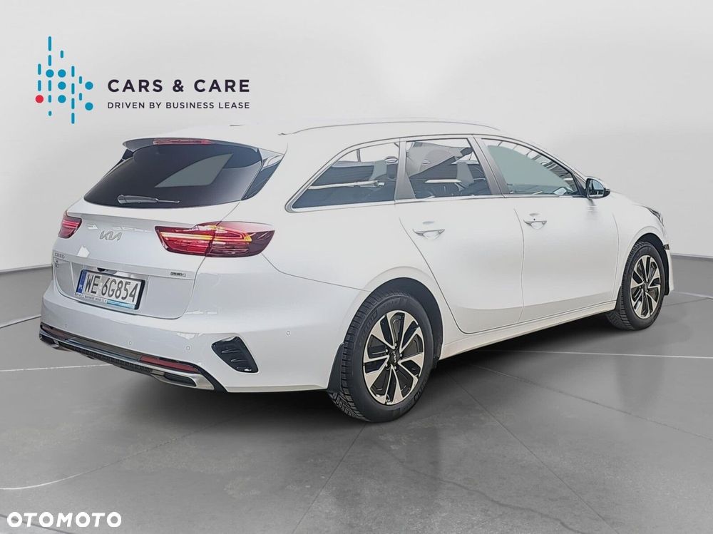 Kia Ceed 1.6 GDI PHEV L DCT - 24