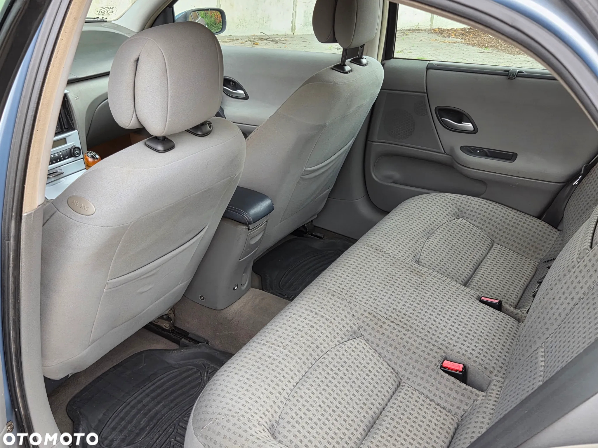 Renault Laguna 1.9 dCi Expression - 6
