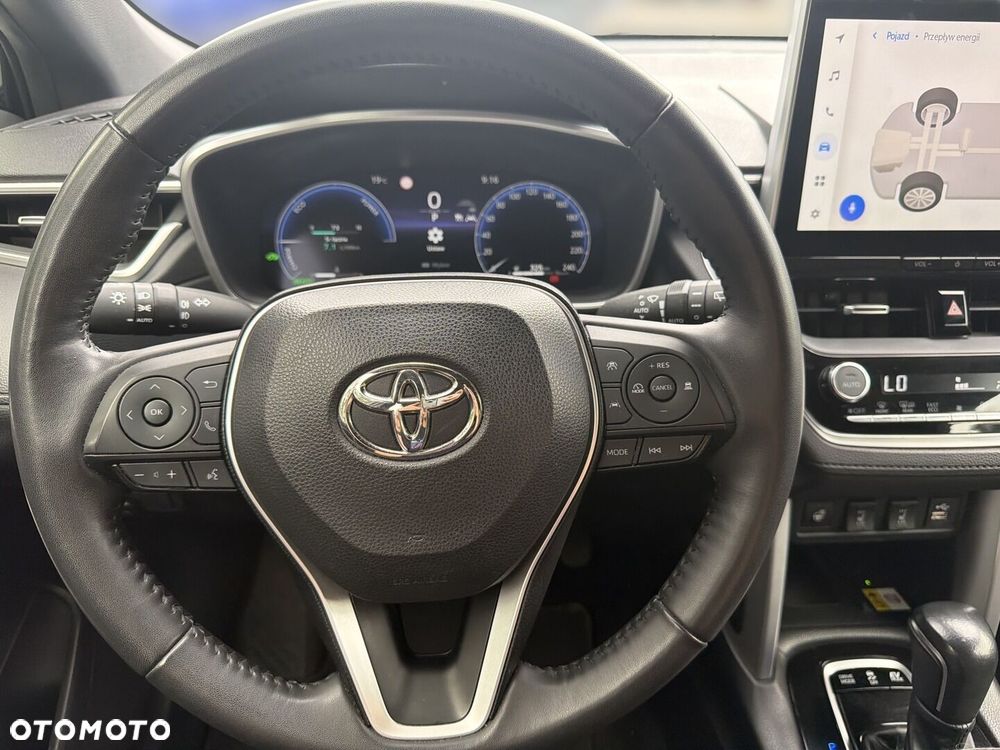Toyota Corolla Cross - 16