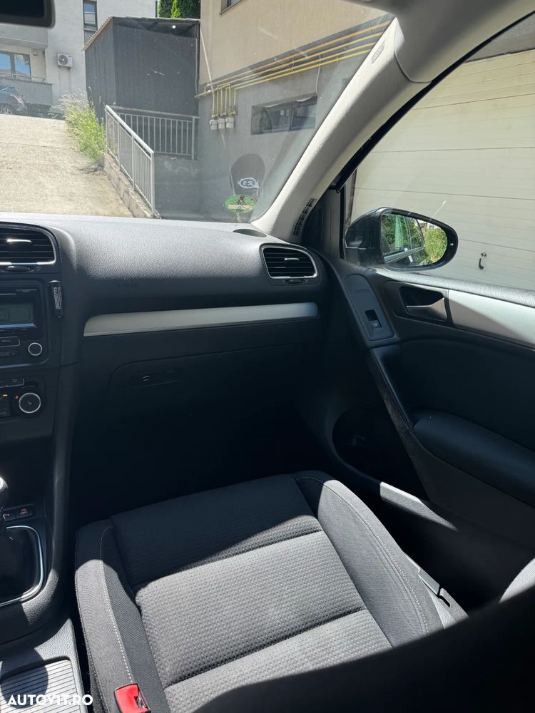 Volkswagen Golf 1.6 TDI DPF BlueMotion Technology Comfortline - 7