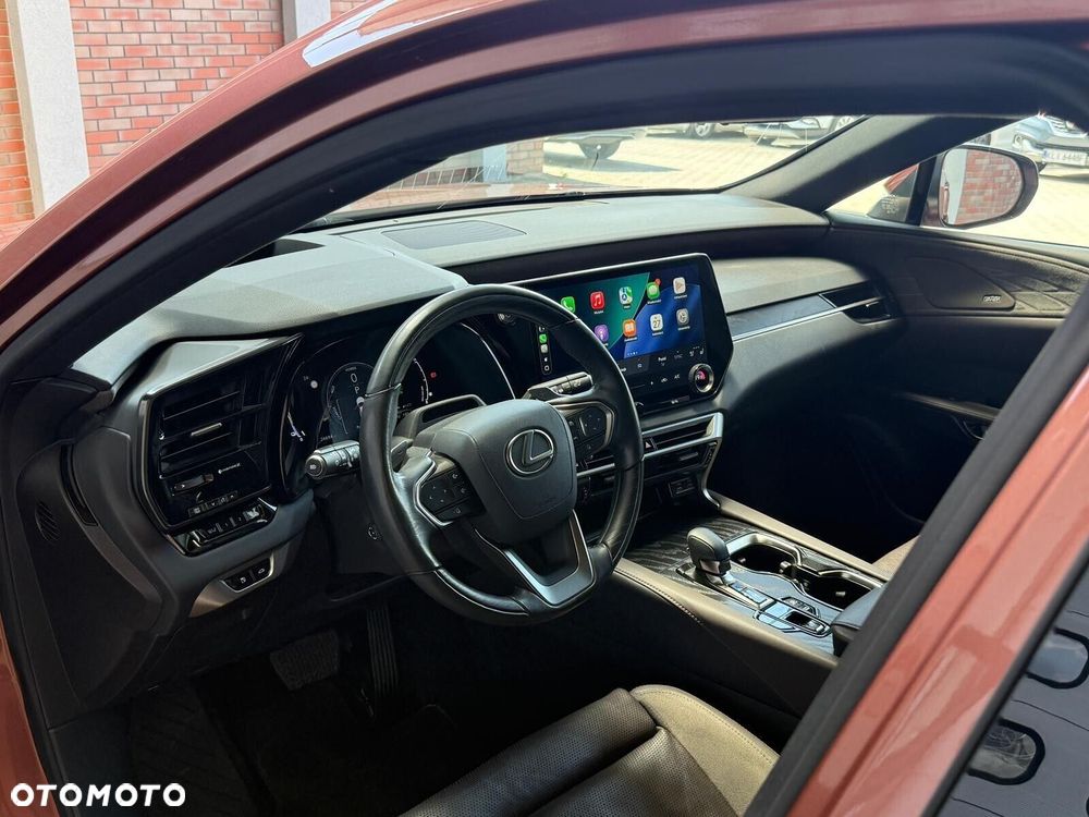 Lexus RX - 10