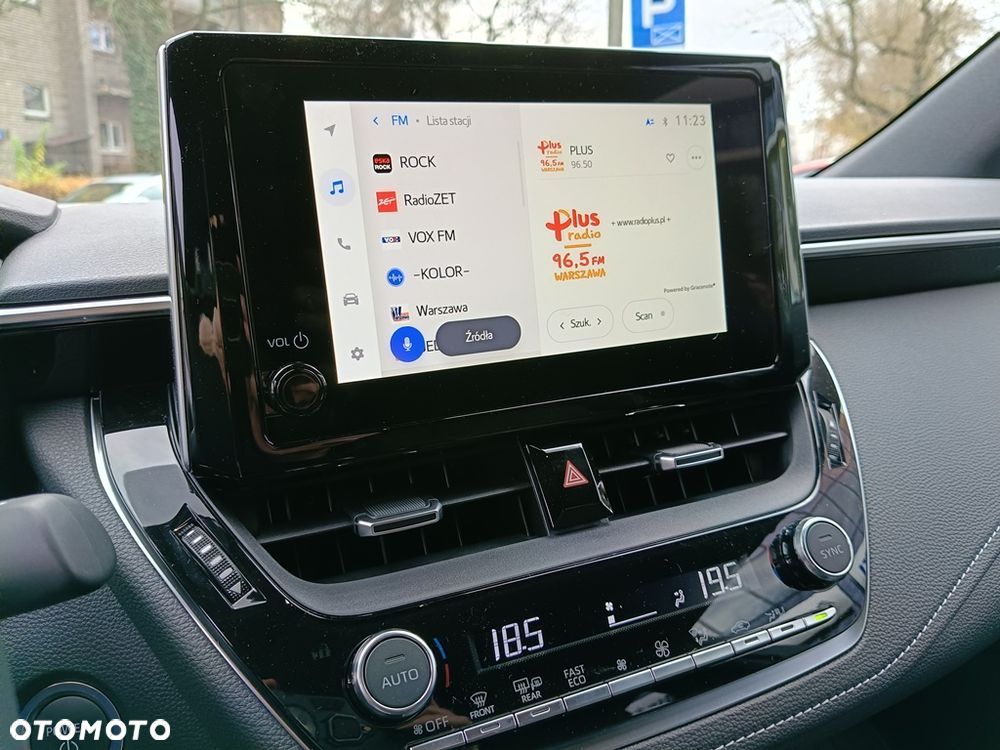 Suzuki Swace 1.8 Hybrid Premium Plus CVT - 13