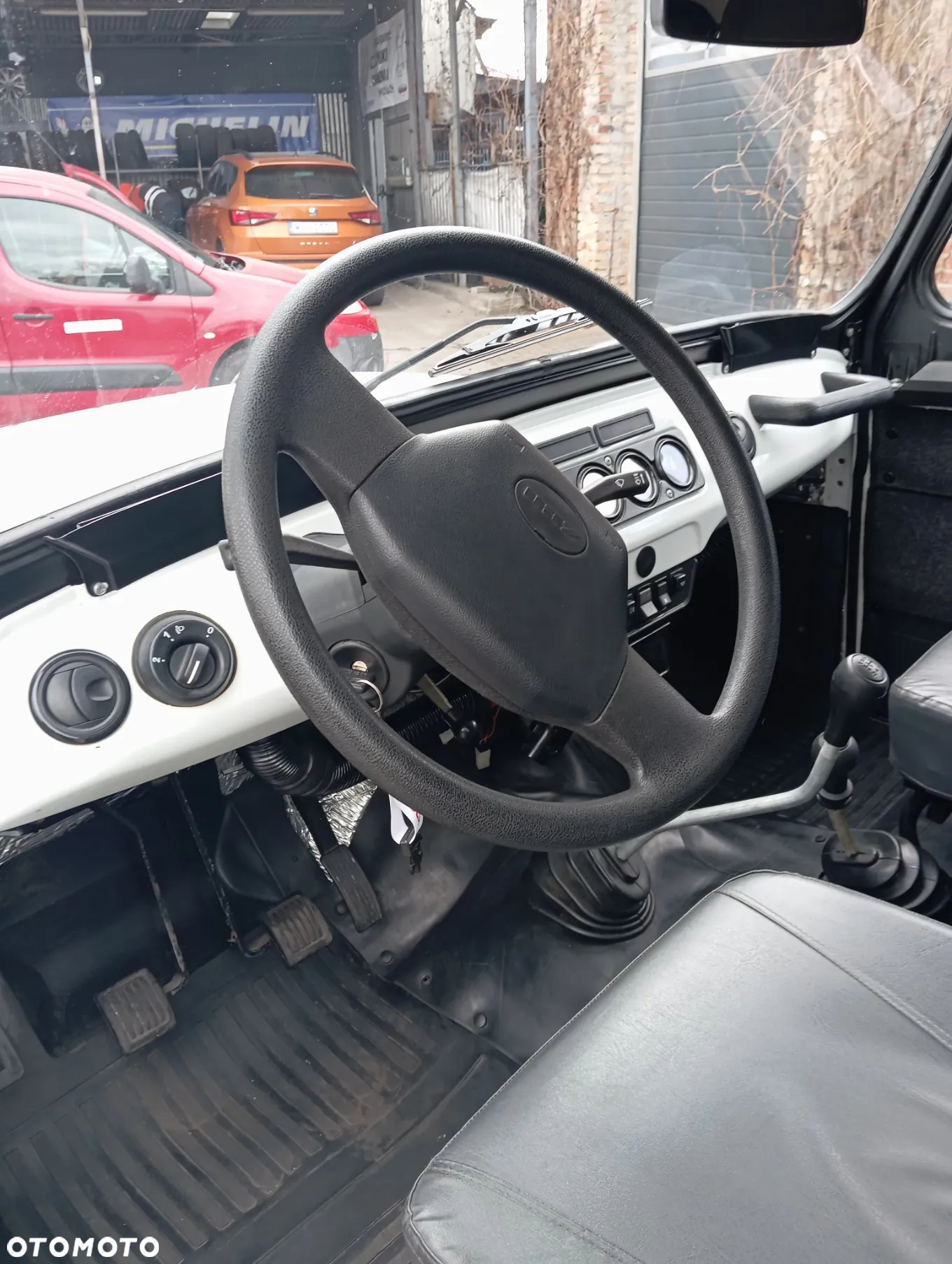 Uaz Inny - 10