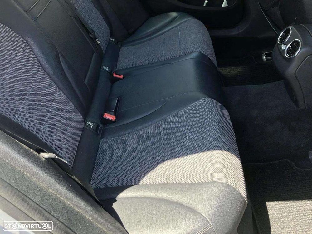 Mercedes-Benz C 200 BlueTEC Avantgarde - 12