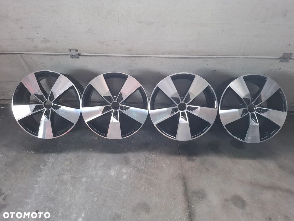 Volvo XC40 Felgi komplet 4 szt 31471554 r19 - 1