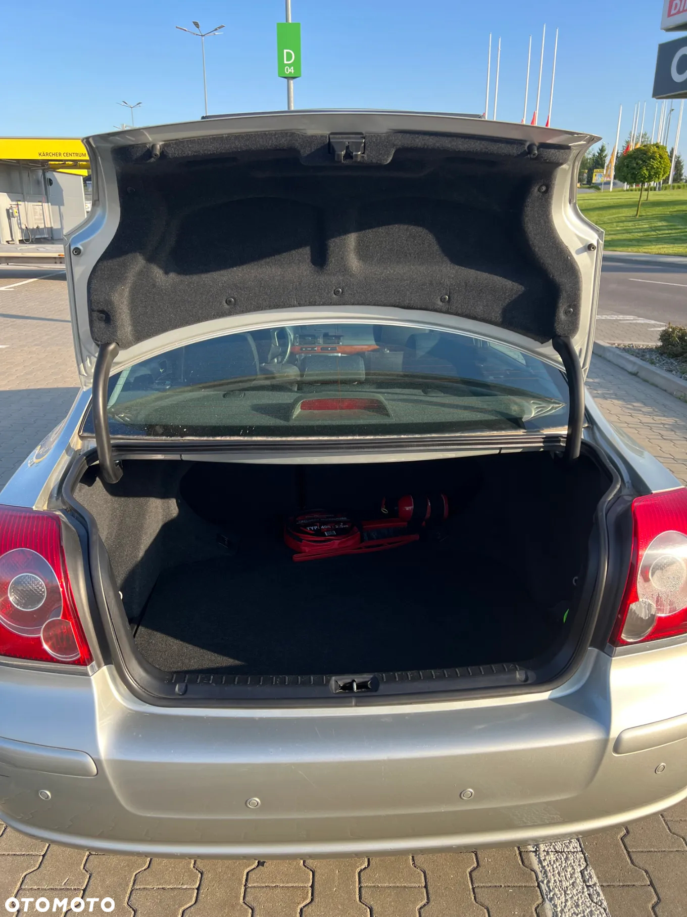 Toyota Avensis 1.8 VVT-i Sol - 12