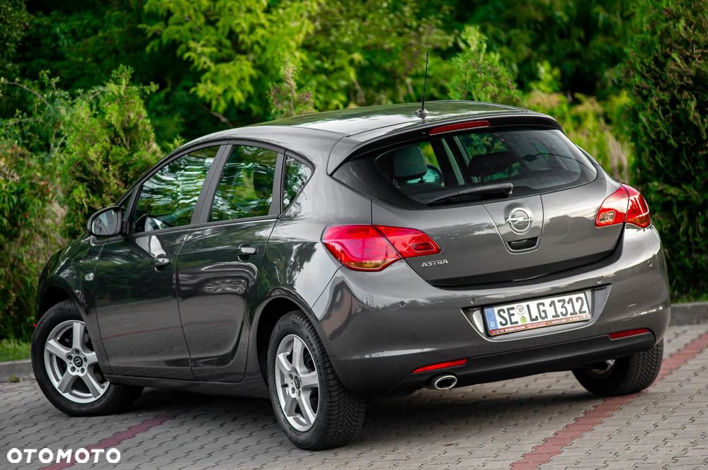 Opel Astra 1.4 Turbo - 5