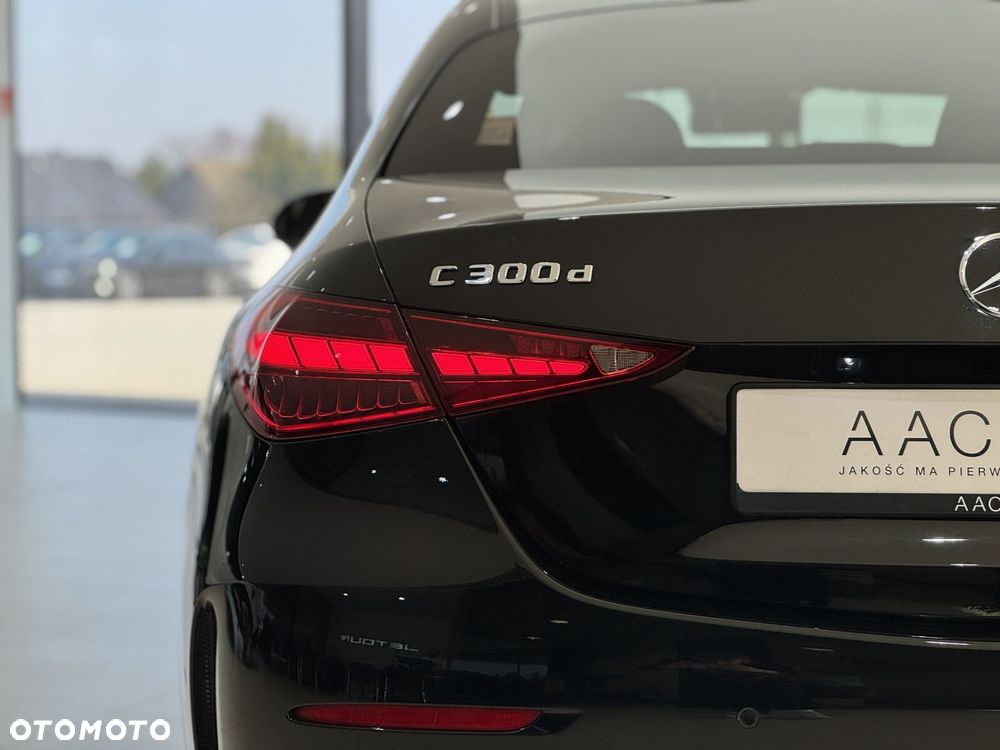 Mercedes-Benz Klasa C - 39