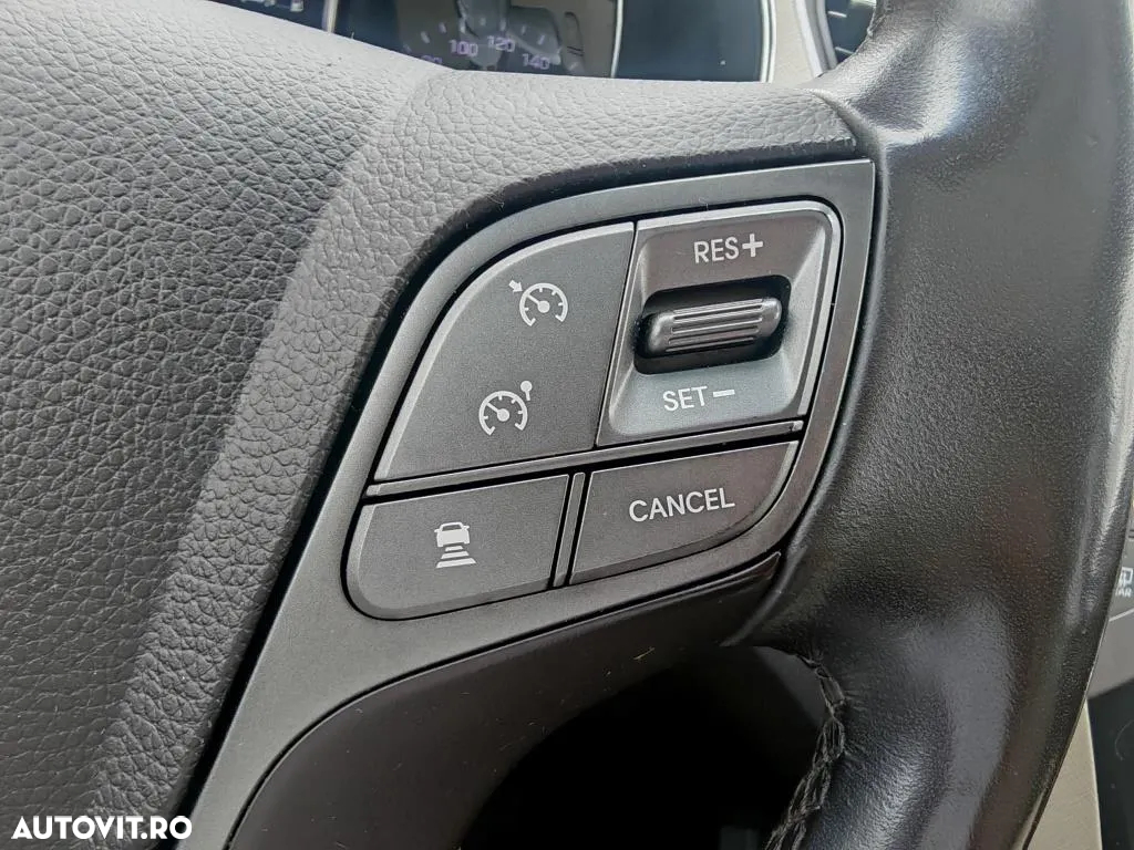 Hyundai Santa Fe 2.2 CRDi 4WD AT Luxury Pack - 23