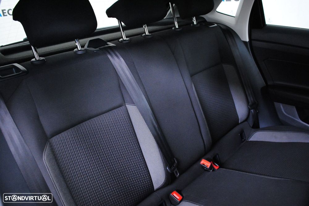 VW Polo 1.0 TSI Life DSG - 29