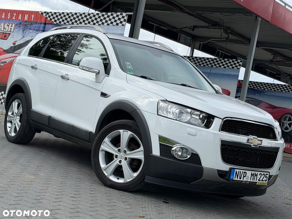 Chevrolet Captiva 2.2 d LTZ - 1