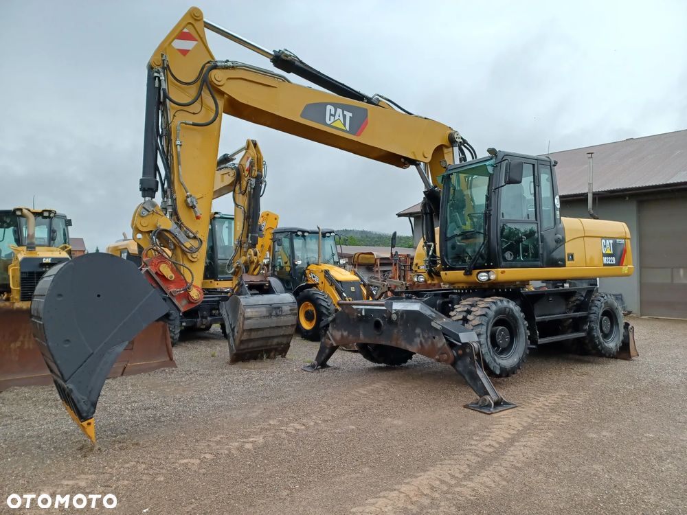 Caterpillar CAT M 322 D - 14
