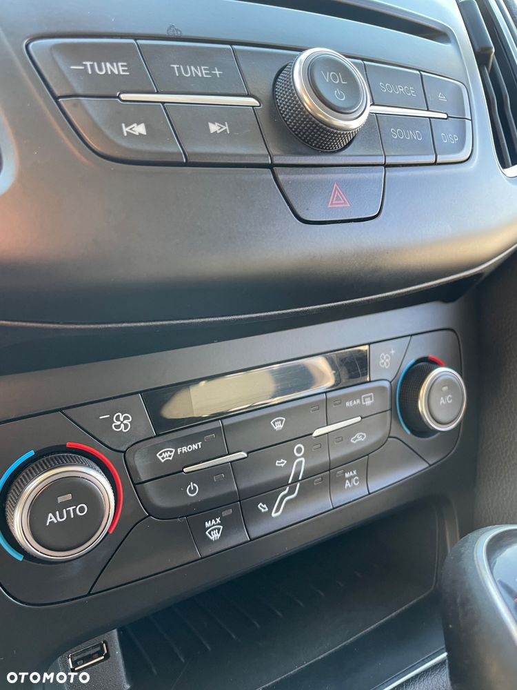 Ford Focus 1.5 EcoBoost Titanium ASS - 21