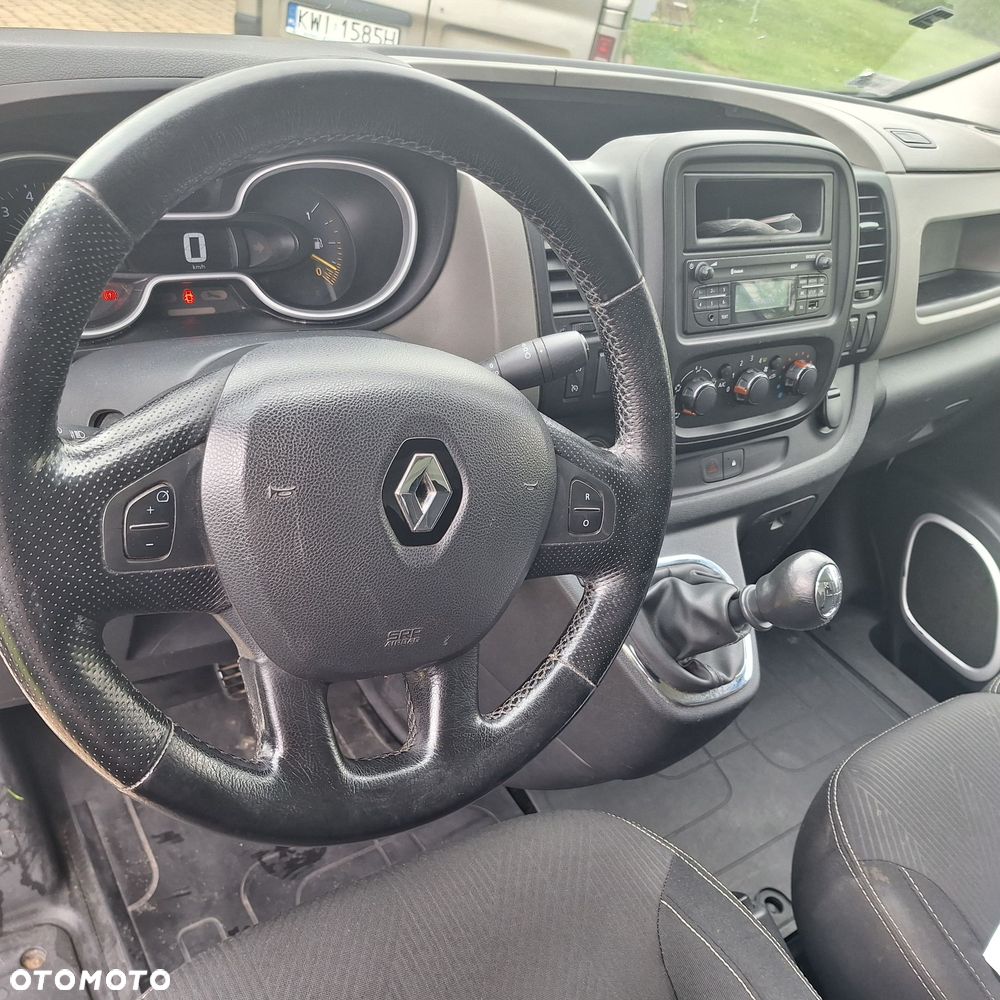 Renault TRAFIC - 6