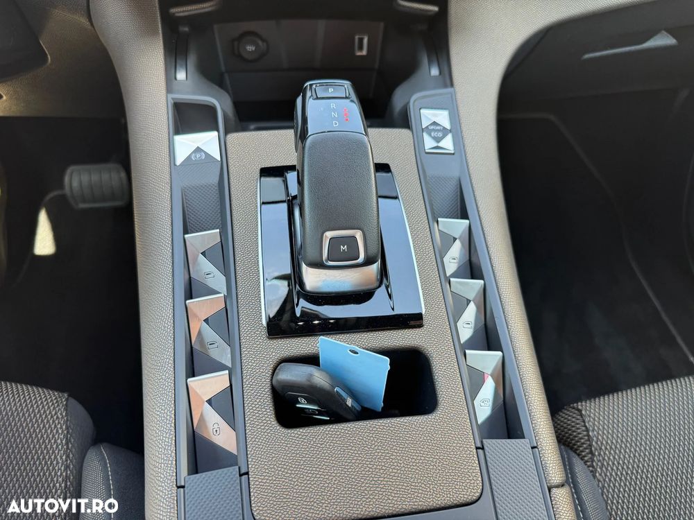 DS Automobiles DS 7 Crossback 1.5 BlueHDi 130 S&S EAT8 BASTILLE - 14