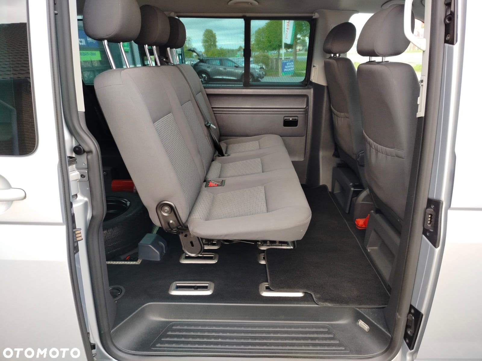 Volkswagen Caravelle TDI L1 Mixt - 25