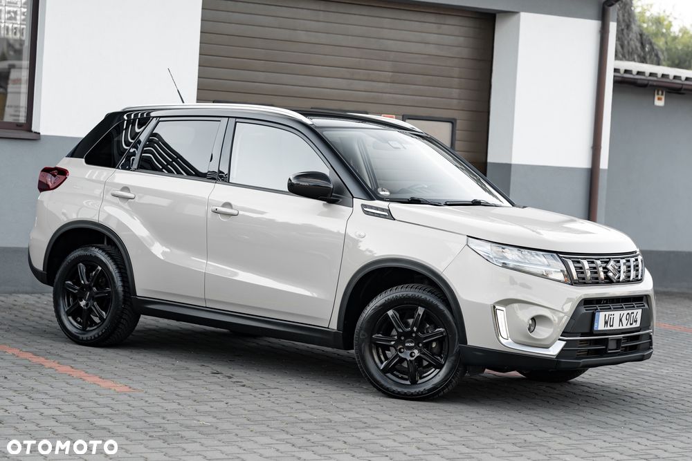 Suzuki Vitara 1.5 Dualjet Hybrid AGS Comfort+ "SHINKAI" - 4