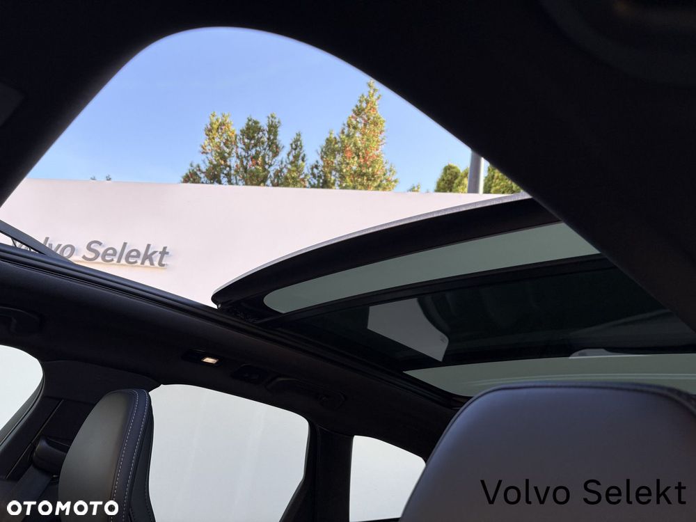 Volvo XC 60 - 22