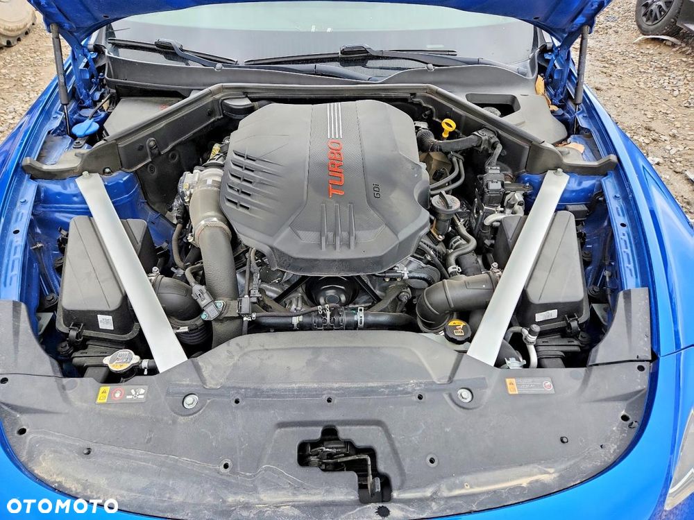 Kia Stinger 3.3 T-GDI AWD GT - 12